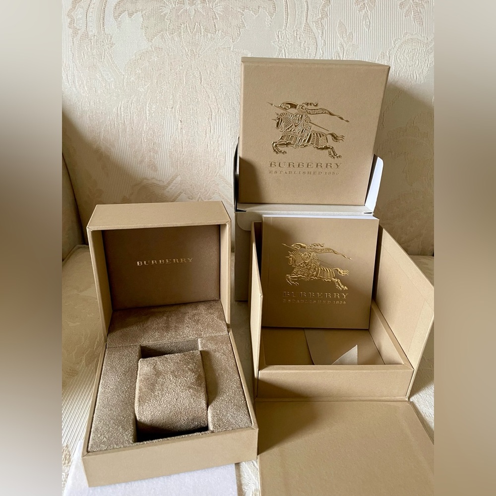 Authentic Burberry Watch Case